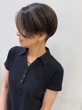 ゼル ビッグアイ(ZELE) ハイライトショート