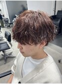 初めてのパーマでも◎ラフで無造作な質感が人気のシャドウパーマ