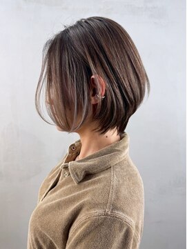 アイティーバイアルバム 下北沢店(IT by ALBUM) ショートくびれヘアボブミルクティー_ba552883