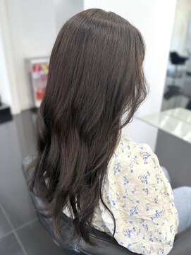 テテ(TETE) グレージュ/ベージュカラー