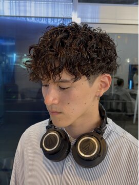 アンサー 千葉中央(UNSER prod by THE DAY) 外国人風スパイラルパーマ