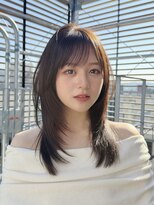 ラクシア(LucxiA)&nbsp;ナチュラルに盛れてトレンド感/ミディアムレイヤー