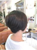 40、50代のお客様に大好評!前下がりショートボブ
