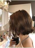 ショートボブ