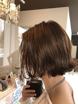 ルシードスタイルチェル ショートボブ