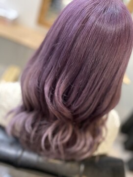 ラビス クローバー(Lovis clover) ピンクラベンダー くびれヘア ビタミンカラー