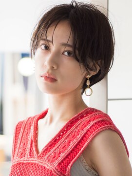 サーカス バイ ビュートリアム 青山(CIRCUS by BEAUTRIUM) マッシュショート20代30代40代大人可愛い暗髪うる艶髪青山表参道