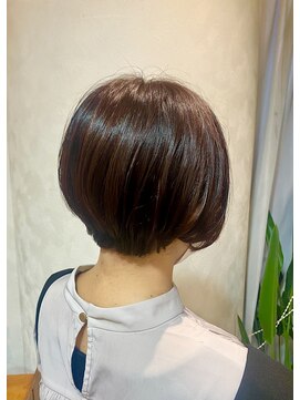 フレア 心 武庫之荘(flare) 丸みショートボブ＊艶々ショコラピンク