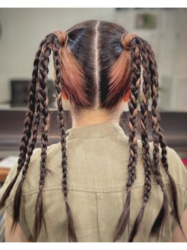 ニシンザ(NISHINZA) 編み込みアレンジ