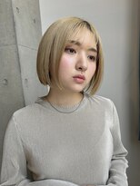リベルタ(liberta) 20代30代40代×ハイトーン切りっぱなしボブ［liberta/ゆう