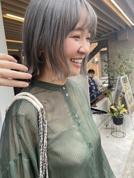 カノエ 松江東津田店(canoe) ボブ ハイトーン シルバー