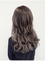 ミスグランディーヴィラス(Miss Grandee VILLAS)&nbsp;大人ハイライト/ツヤ感/グレージュカラー/20代30代40代