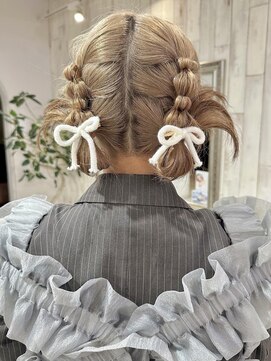 リコバイアフロート(riko by afloat) ヘアセット/ヘアアレンジ/お呼ばれヘア/ベージュ