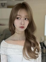 アマトウキョウスマートサロン(AMA TOKYO×Smart Salon) 結べるレイヤーカット カーテンバング ヘーゼルベージュ