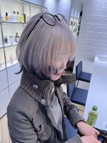 ステアケース ギンザセブン(stair:case ginza7)&nbsp;似合わせレイヤーウルフ×ホワイトブロンドエンドカラーブラック