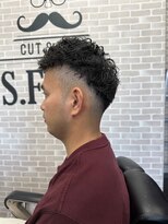 エスフィール 新井宿店(S.feel)&nbsp;スペインカール　ツーブロック