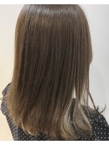 グッデイ ヘアー(GOOD DAY HAIR)&nbsp;【GOODDAY HAIR】《インナーカラー:グレージュ:ふんわりミディ》