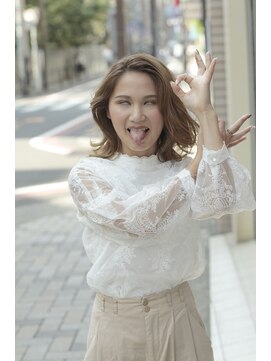 ヘアメイクサロン ブーム ヘアデザイン(boom hair design) ロングベージュ