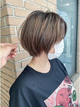 サロンドミルク 新百合ヶ丘店(salon de MiLK) 脱白髪様シャドウルーツの大人可愛いショート［新百合ヶ丘]