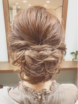ヘアー バイ ミーズ(hair by Mii’s) シフォンアップ