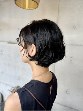 サロンドベリタ(salon de VERITA) ニュアンスパーマショート