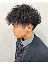 ジェイドゼロウィズアクロス(JADE -zero- with AKROS)&nbsp;縦落ちパーマツイストスパイラル