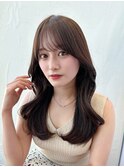 大人かわいい韓国風くびれヘア斜め前髪シースルーバング顔まわり