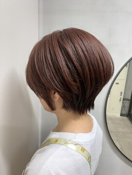 ルーファス メグロ(Ruufus Meguro) 30代40代　深みのあるピンクベージュ×大人ショート　2509