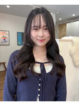 お顔周りまでかわいいゆるっとレイヤー ×  韓国巻き