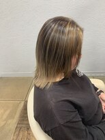 アヴァンス 北花田店(AVANCE) 【#ミルクティーカラー】×シャドウルーツ×レイヤーロブ