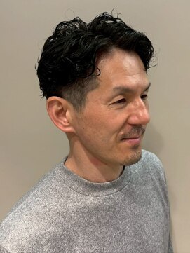 オレンジペコ(orange peco) ツイストスパイラルパーマ ツーブロック 黒髪 ビジネス 40代