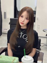 ロムーク 表参道(LOMKH)&nbsp;韓国ロングレイヤーカット顔周りシールエクステ春ハッシュカット