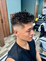 スタンドバーバー 柏(STAND BARBER)&nbsp;リバースセンターパート/ニュアンスウルフ/ダウンバング/柏