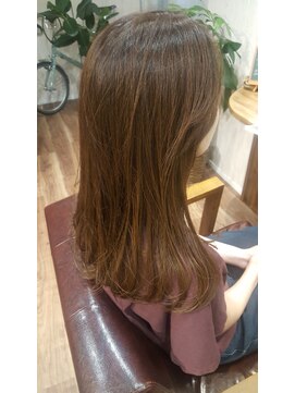 ヘアメイク ヒダマリ(hidamari) ナチュラルシャギースタイル♪