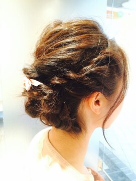 フィゼル 福島店(fizelle) かんたんヘアアレンジ ☆はらあすか