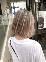 ジゼル(gisele)&nbsp;(小山)ベージュバレイヤージュ