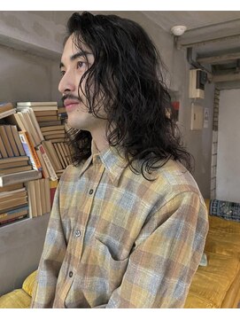 ロイジー(roijir) ジェンダーレスヘア×ロングパーマ