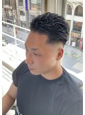 スキンフェード×ウェーブパーマ