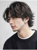 波巻きスパイラルパーマメンズマッシュウルフヘアメンズパーマ