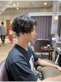 センターパート×パーマ