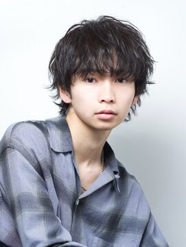 アルファ 新宿(alpha) フェザーパーマ/刈り上げセンターパート/サーフカール[新宿]