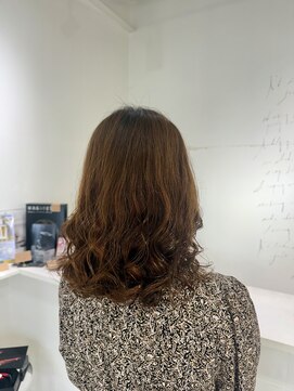 ジュベ(juve.) コテ巻き風パーマ