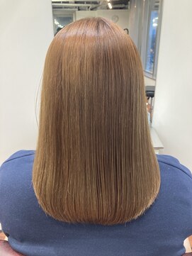 グランルッソ 岡山イオン前(GRAN LUSSO) ハイトーン酸性ストレート（11/25）