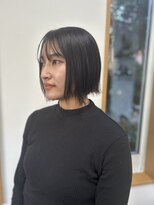 ロビンソン(Robinson)&nbsp;切りっぱなしボブ/グレージュカラー