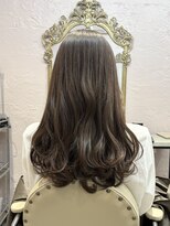 フッタ(Futta)&nbsp;レイヤースタイル【イルミナカラー】【西武新宿駅】