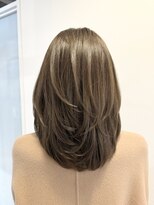 ムード(MOOD,)&nbsp;イメチェン/ピンクベージュ/アンブレラカラー/前髪/銀座駅