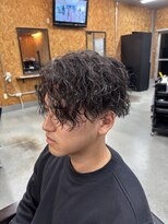 アディクト オム(ADDICT HOMME)&nbsp;センターパート×縦落ちツイストスパイラル