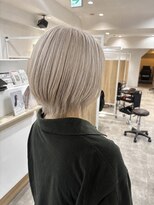 ビーヘアー 近鉄八尾店(Bee.hair)&nbsp;ホワイトベージュ×ウルフ