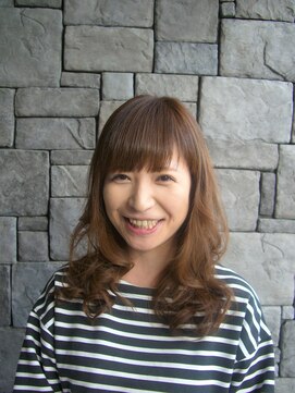 イノセントティアラ(Innocent Tiara) 大人愛されフェミニンカール