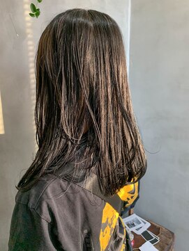 テトヘアー(teto hair) アッシュグレー、透け感カラー、暗髪、ローレイヤー